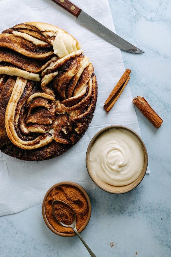 Cinnamon Roll Twist Cake - Moussestruck